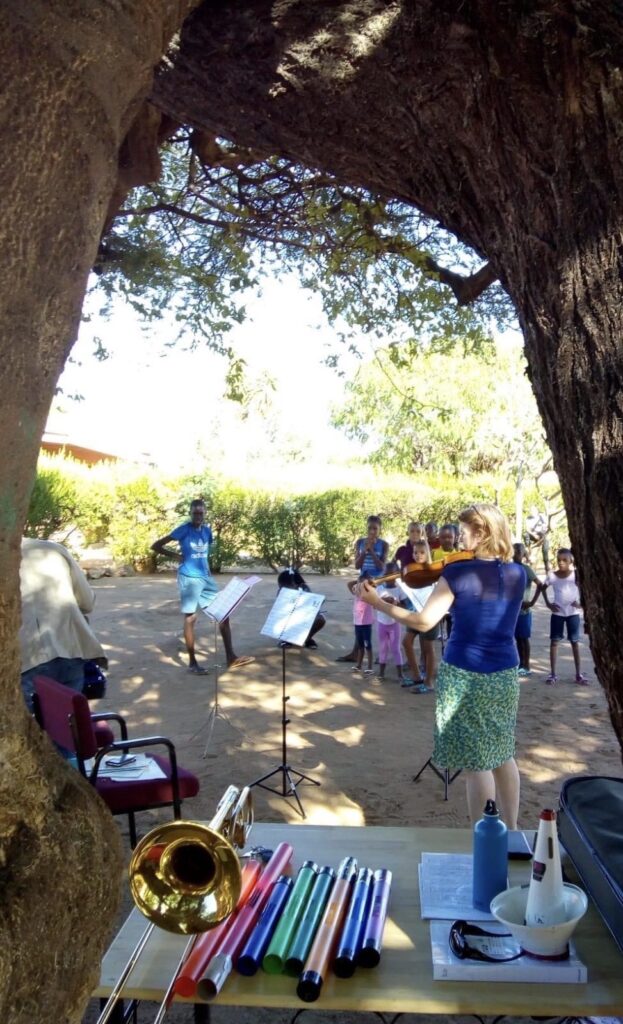 Tweede anderhalvemeter-concert